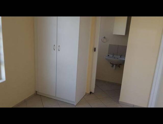 1 BEDROOM APARTMENT FOR SALE IN SUNSET GLEN